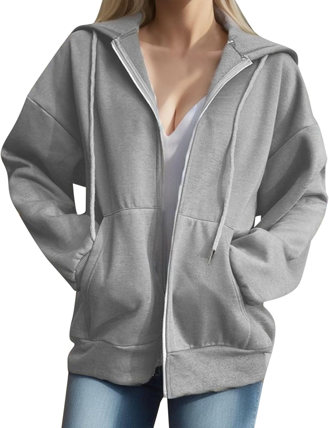 Sporty Chic Zip-Up Hoodie for Fall Style