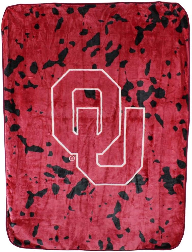 Everything Comfy Oklahoma Sooners Huge Raschel Throw Blanket