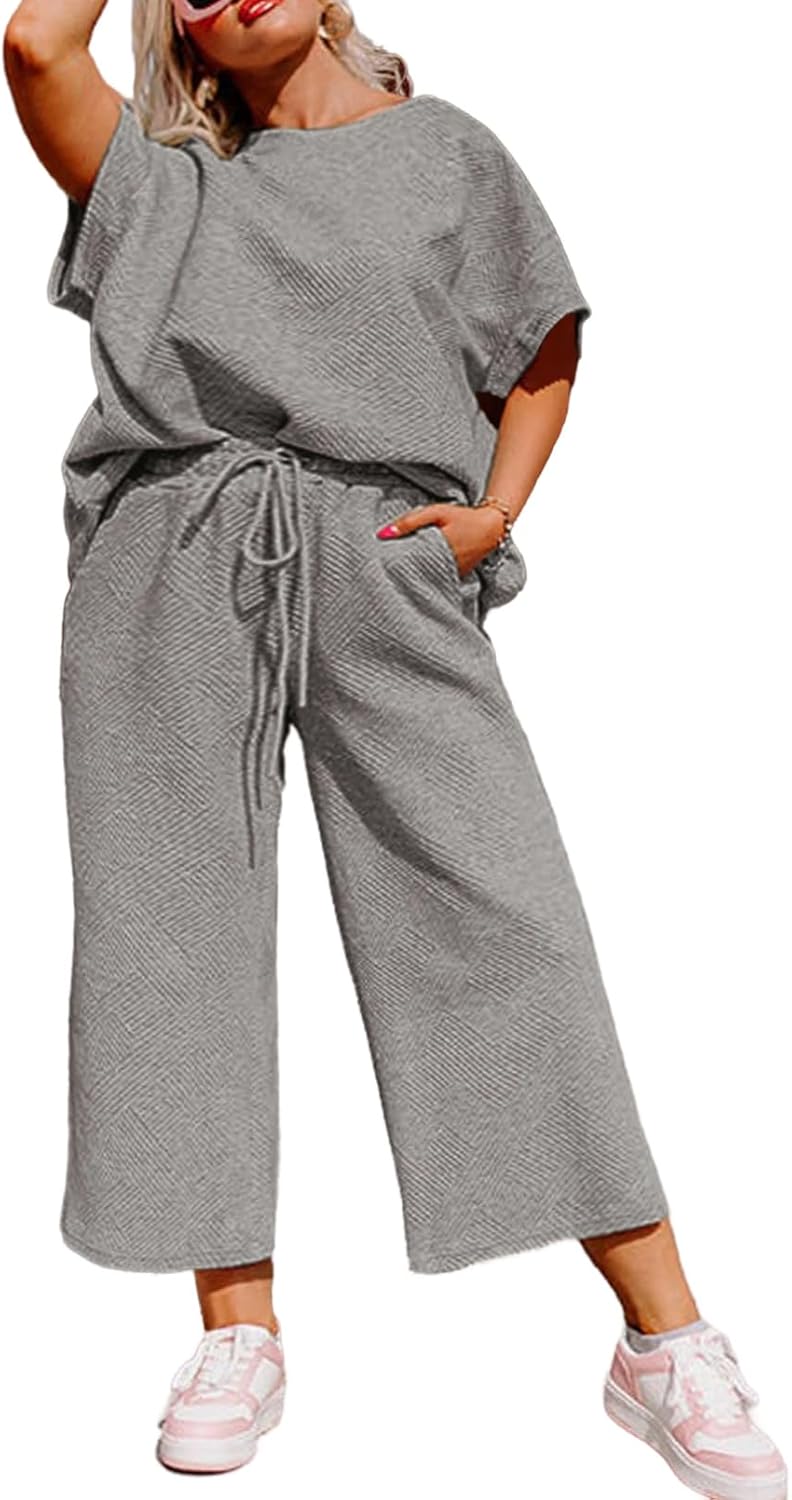 Eytino Womens Plus Size Sweatsuits for Casual Comfort and Style