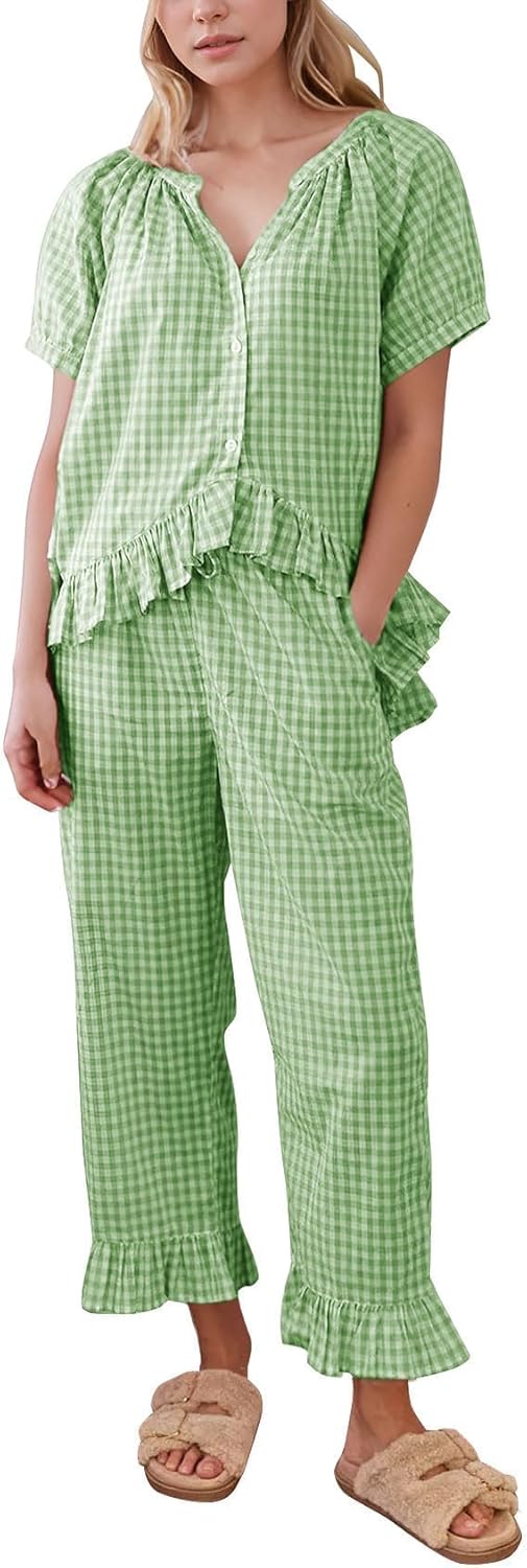 Flygo Womens Plaid Pajamas Set for Comfort and Style