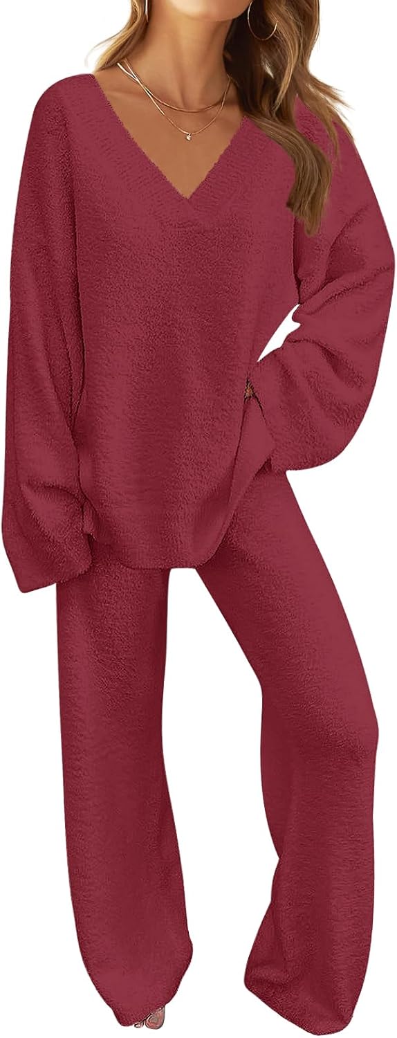 Fuzzy Fleece Pajama Set for Women - Cozy Loungewear Outfit