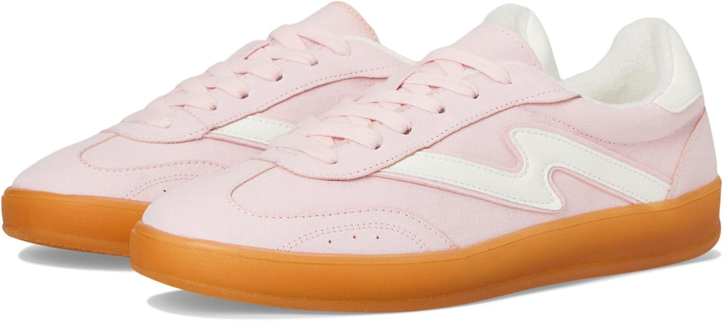 Madden Girl Women's Giia Sneaker: Stylish Comfort for Everyday Wear