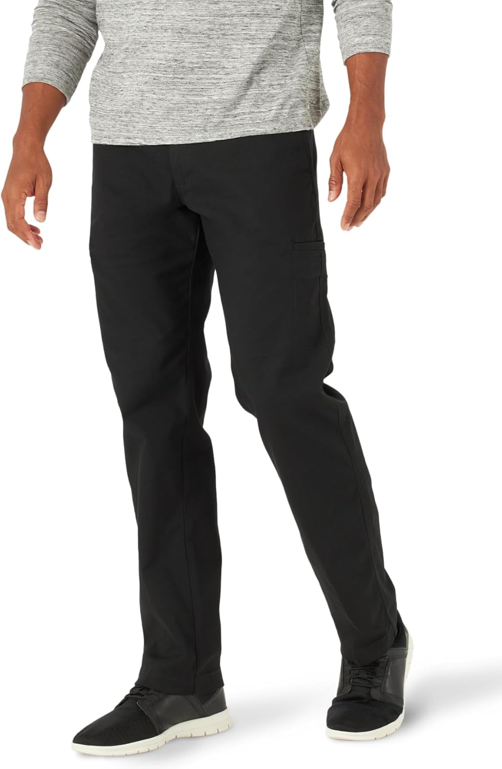 Lee Men's Extreme Motion Canvas Cargo Pant for Ultimate Comfort
