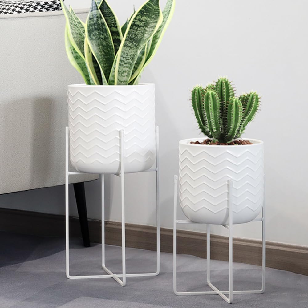 TRIROCKS Set of 2 Modern Metal Planters with Stands for Decor
