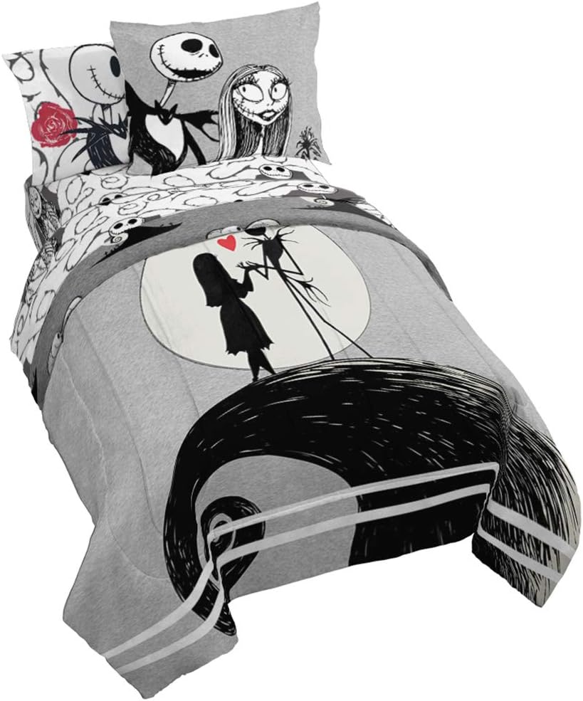 Disney Nightmare Before Christmas Full Bed Set with Comforter