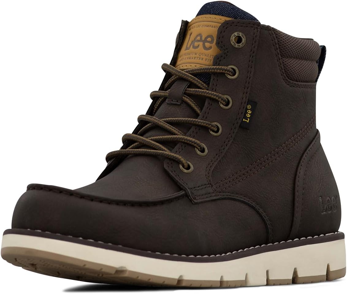 Lee Waylon Chukka Boot for Men: Timeless Style and Comfort