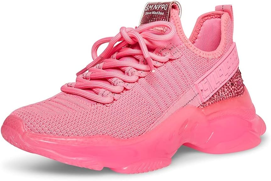 Steve Madden Women's Maxima Sneaker: Stylish Comfort for All