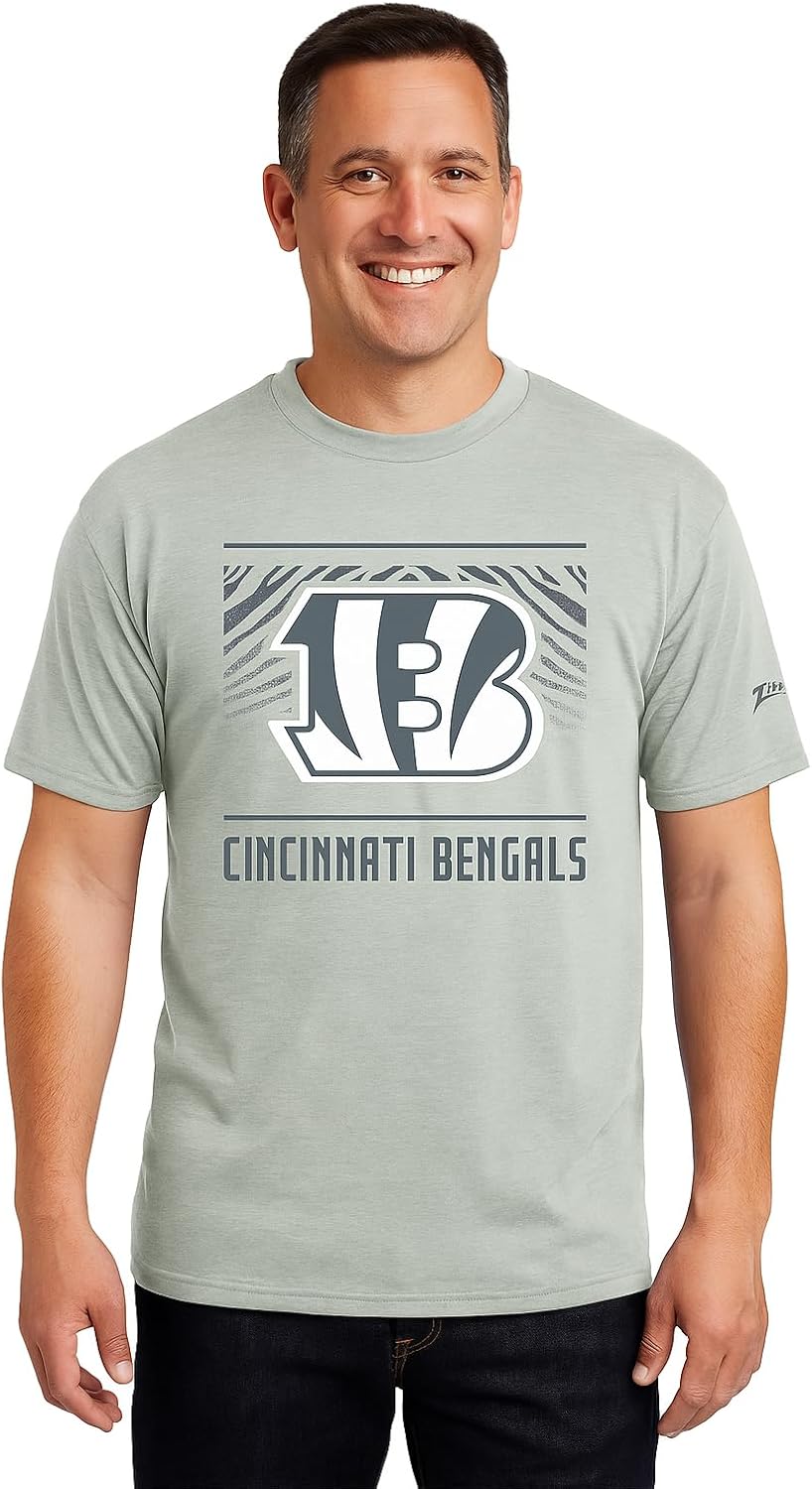 Zubaz NFL Men's Short Sleeve Team Graphic T-Shirt for Fans