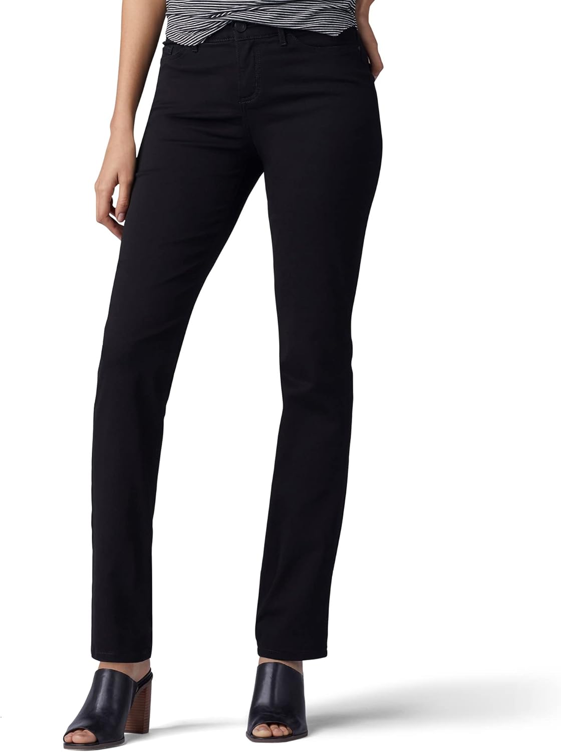 Lee Women's Ultra Lux Comfort Flex Motion Straight Leg Jean Review