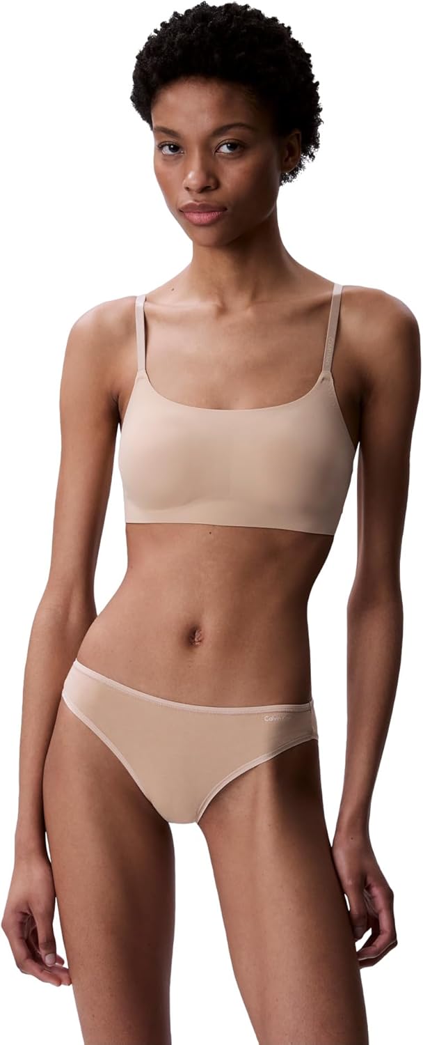 Calvin Klein Women's Invisibles Comfort Seamless Bralette Bra