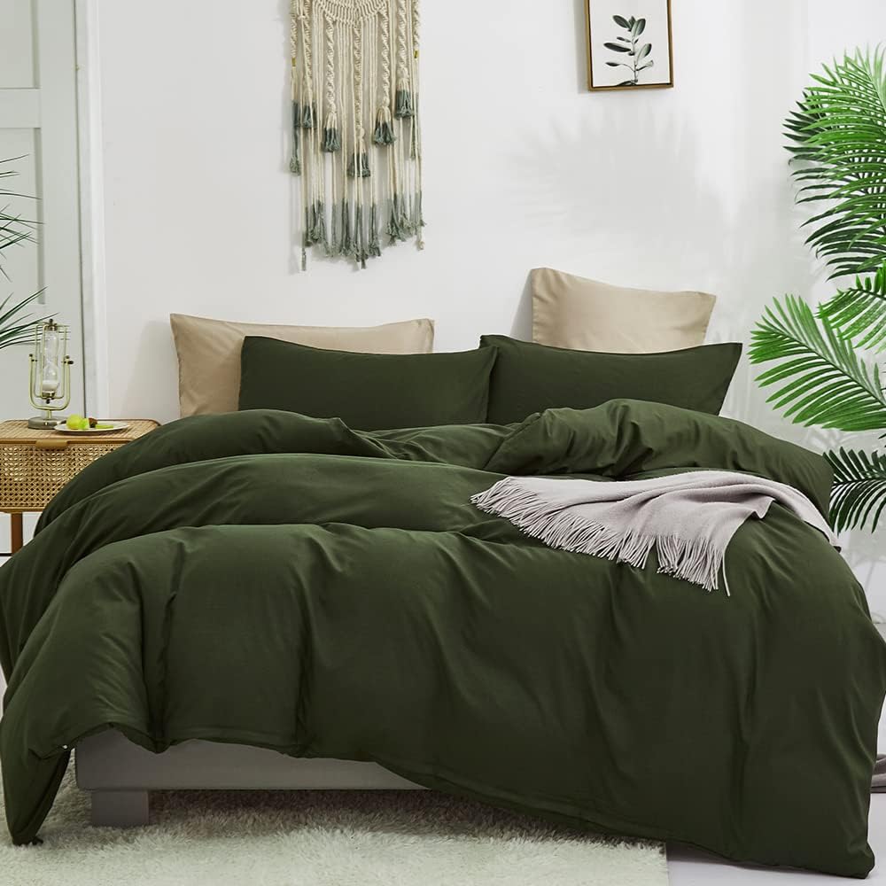 CLOTHKNOW Dark Green Queen Comforter Set for All Seasons