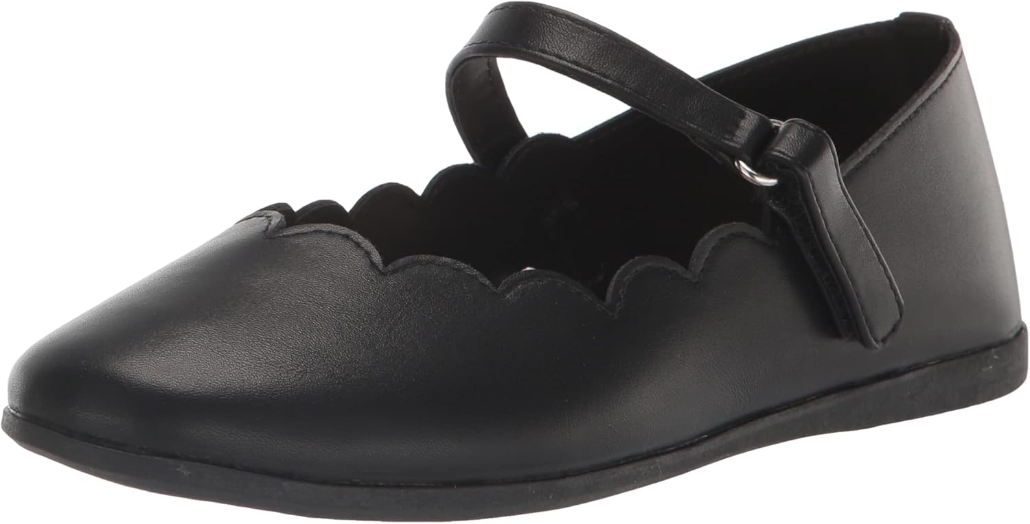 Flexible Closed Toe Maryjane Flats for Girls in Faux Leather