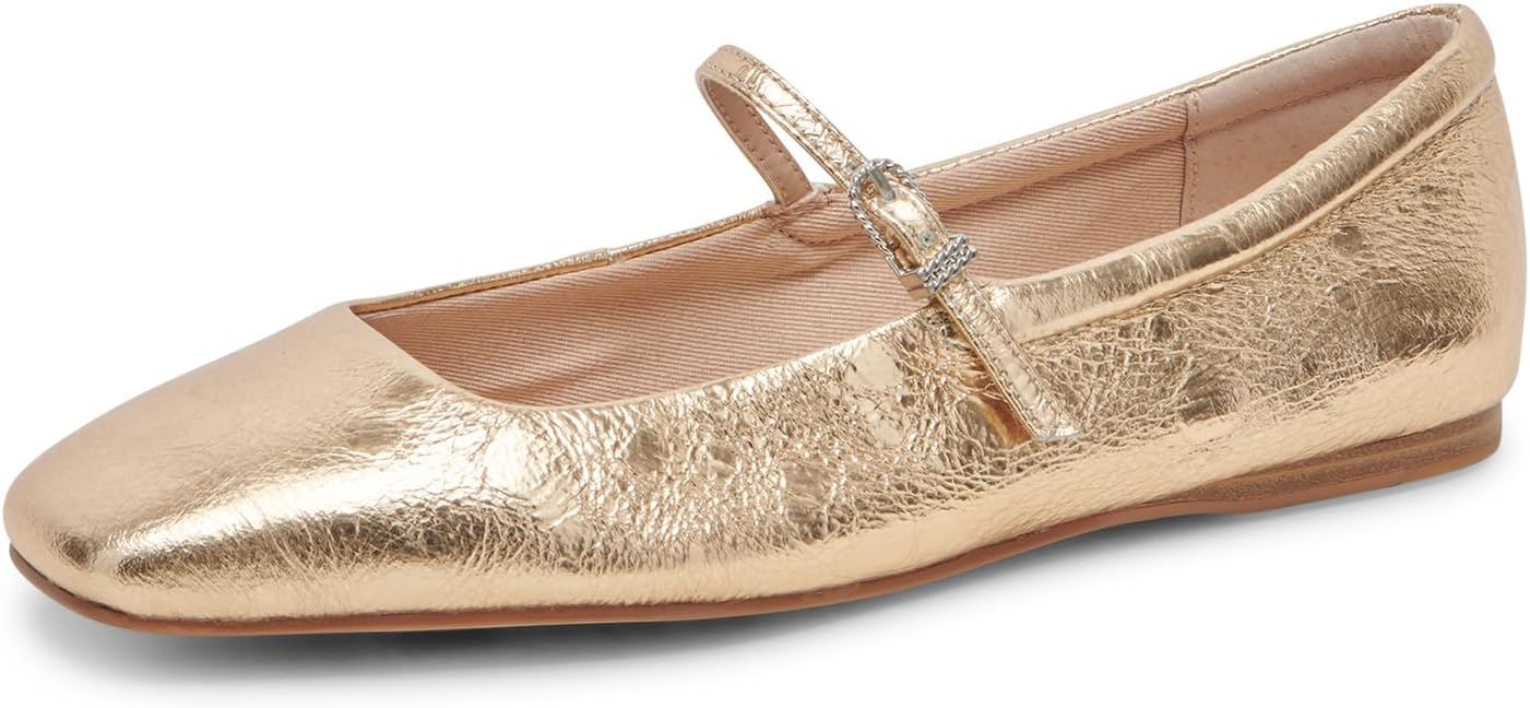 Dolce Vita Reyes Ballet Flat: Chic and Comfortable Footwear for You