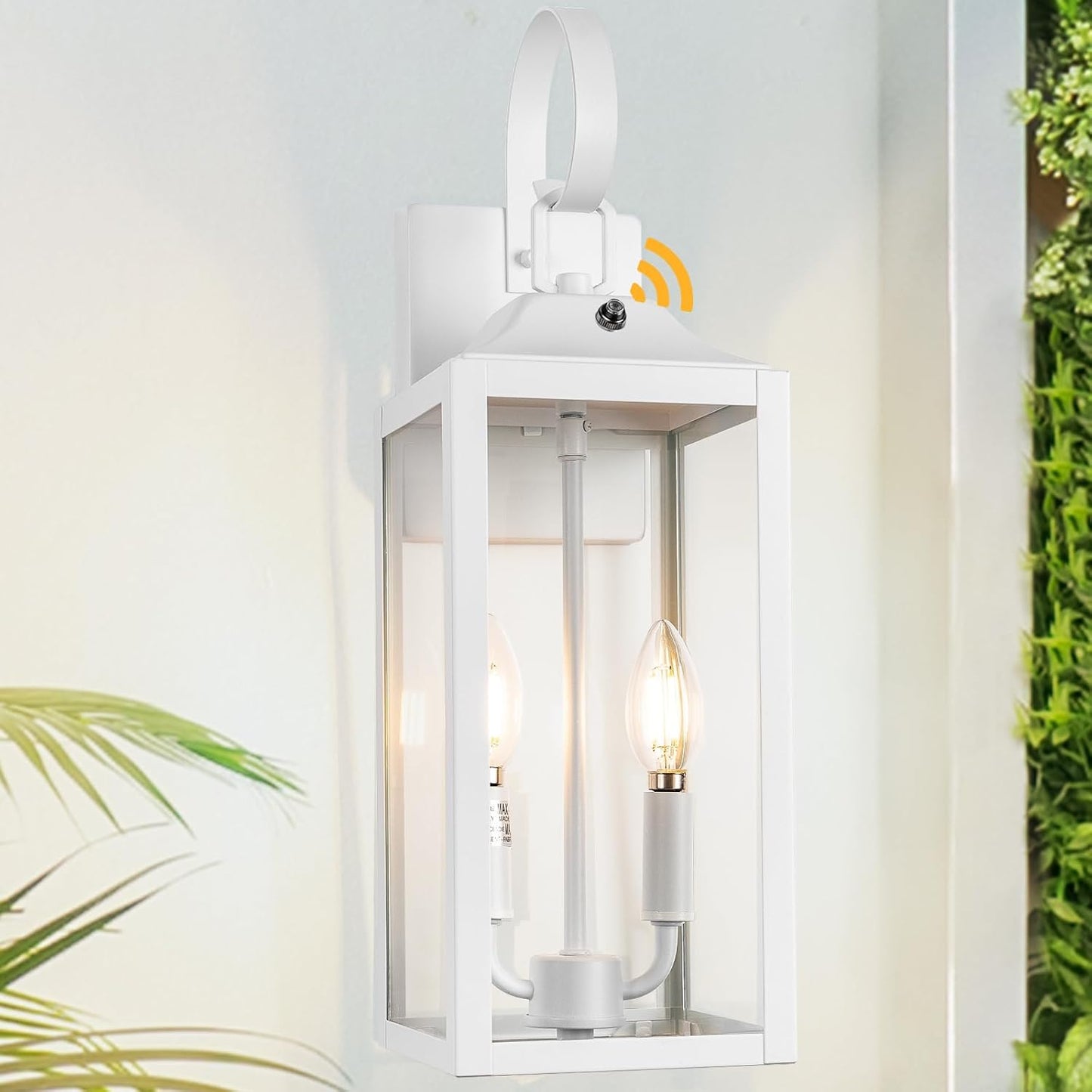 Modern Dusk to Dawn Outdoor Wall Lantern for Stylish Exteriors