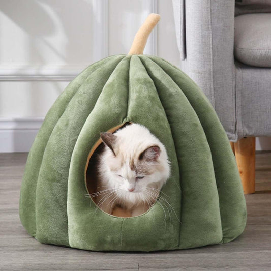 Pumpkin Style Cat Cave - Cozy Retreat for Pets