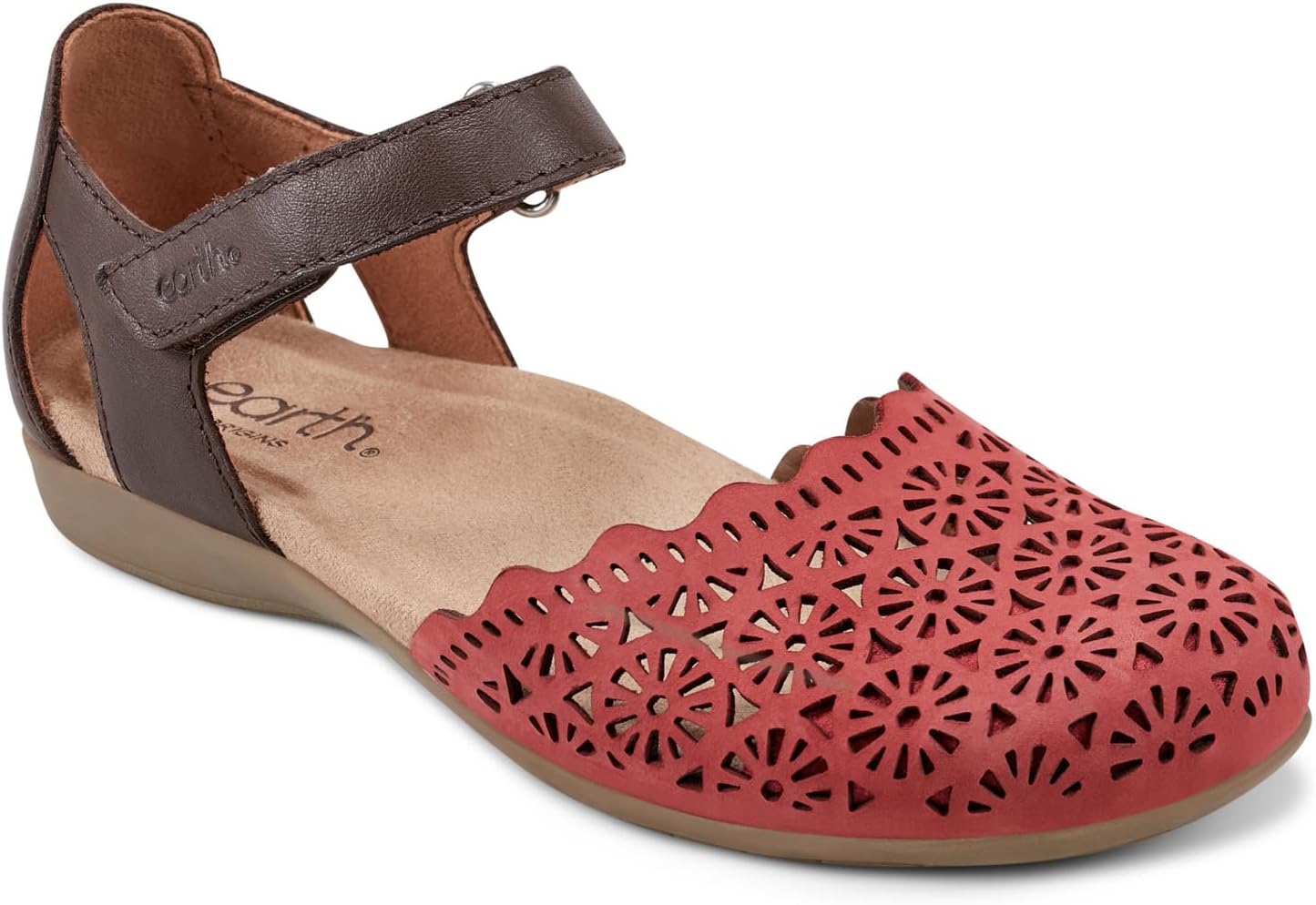 Earth Women's Bronnie Flat Sandal with Cushioned Insole and Support