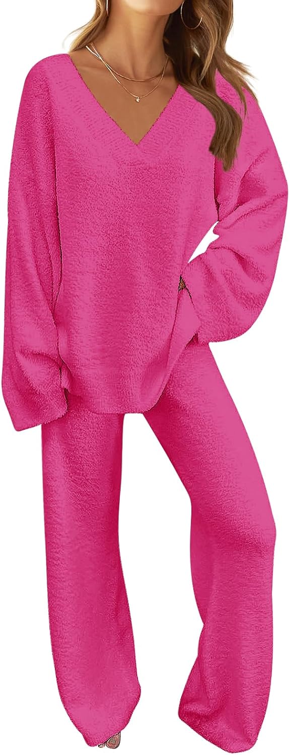 Fuzzy Fleece Pajama Set for Women - Cozy Loungewear Outfit
