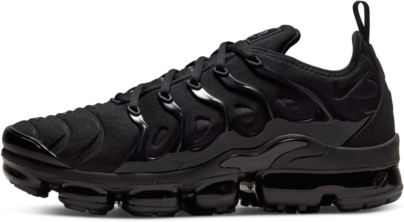 Nike Men's Air Vapormax Plus Sneakers for Ultimate Comfort