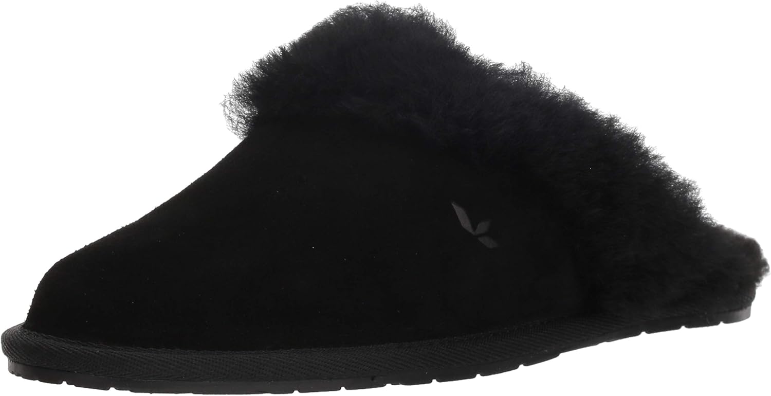 UGG Womens Milo: Stylish Suede Boots with Sheepskin Comfort