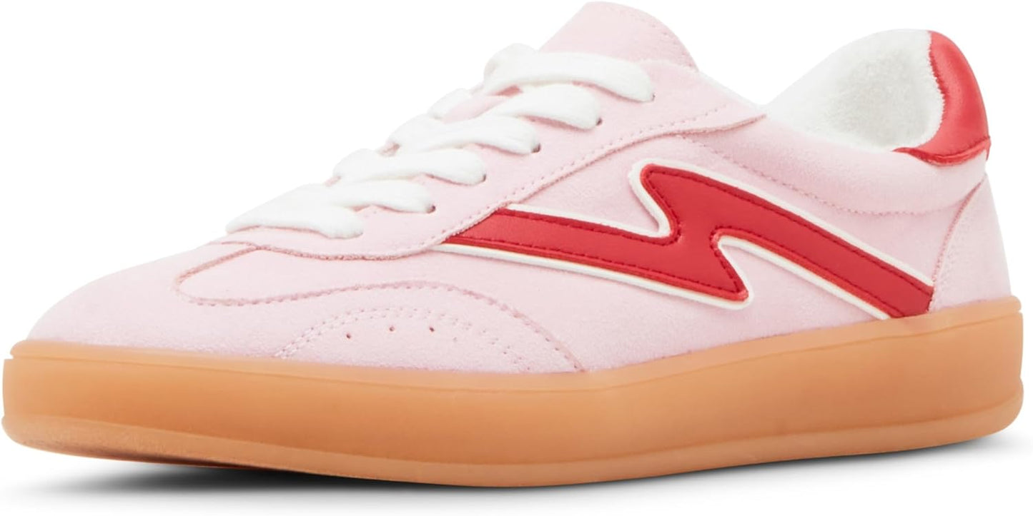 Madden Girl Women's Giia Sneaker: Stylish Comfort for Everyday Wear