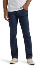 Lee Men's Extreme Motion Slim Straight Jean - Slim Fit Comfort