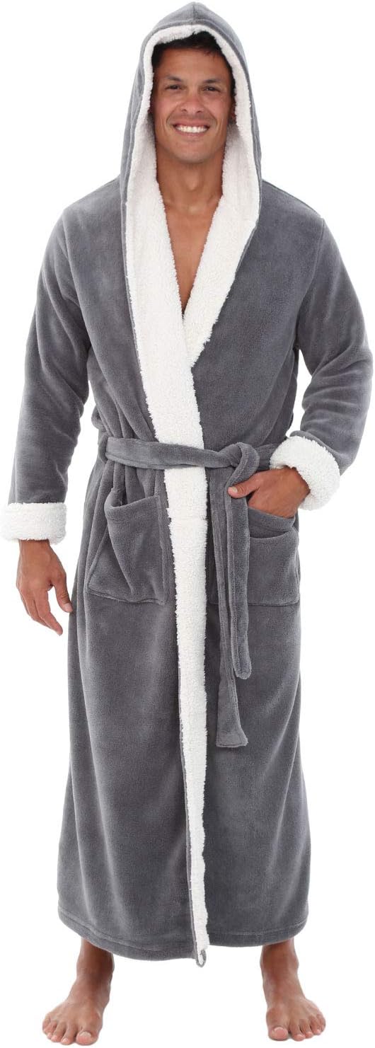 Plush Mens Robe with Hood for Ultimate Comfort and Warmth