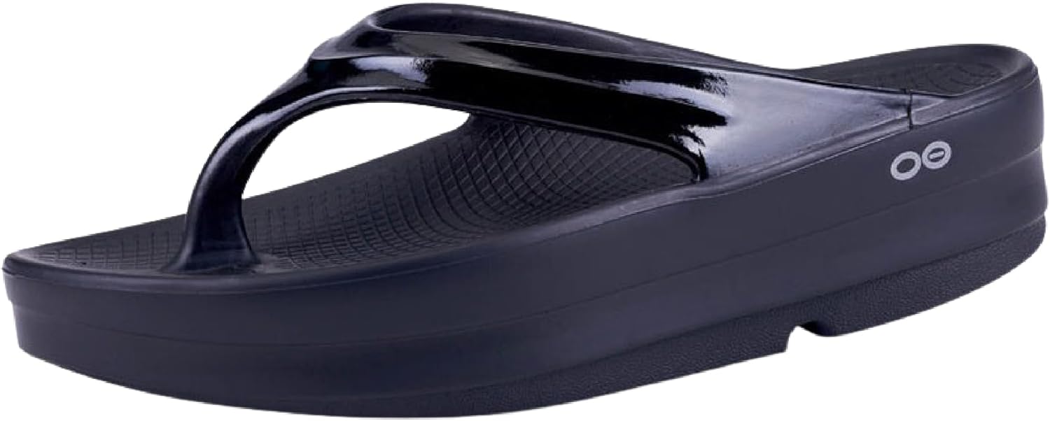 OOFOS Women's Oomega Oolala Luxe Flip-Flop for Recovery