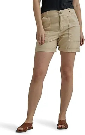 Lee Women's Legendary High Rise Relaxed Fit Rolled Short Review