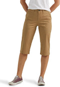 Lee Women's Ultra Lux Comfort Flex-to-go Utility Skimmer Capri Pant