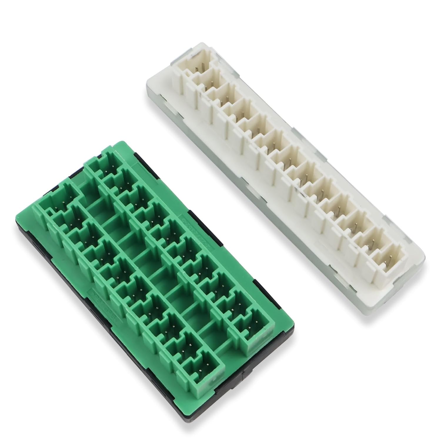68321746AA & 68140647AA CAN-C Buss Star Splice Block Connector