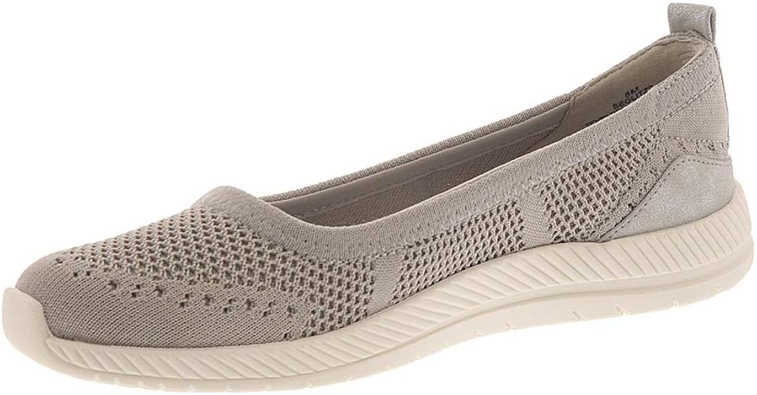 Easy Spirit Women's Glitz 2 Sneaker: Comfort Meets Style