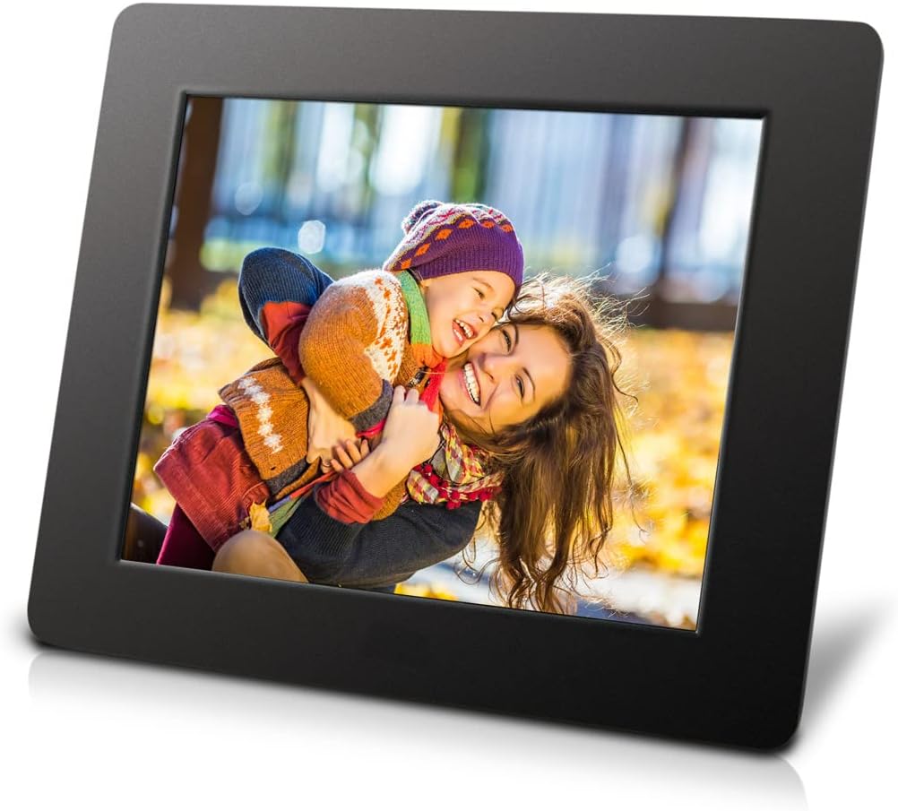 8 Inch Digital Photo Frame with Hi-Resolution Slideshow Features