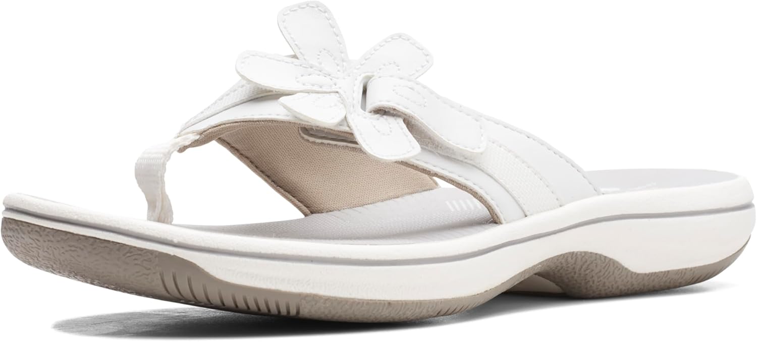 Clarks Women's Brinkley Flora Cloudsteppers Flip-Flops for Comfort