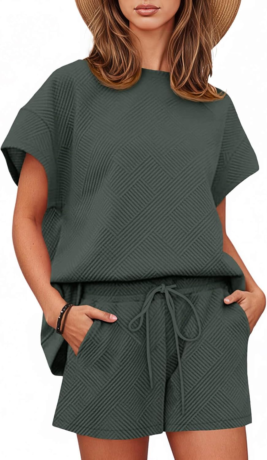 Comfortable Womens Loungewear Set with Pockets for Relaxation