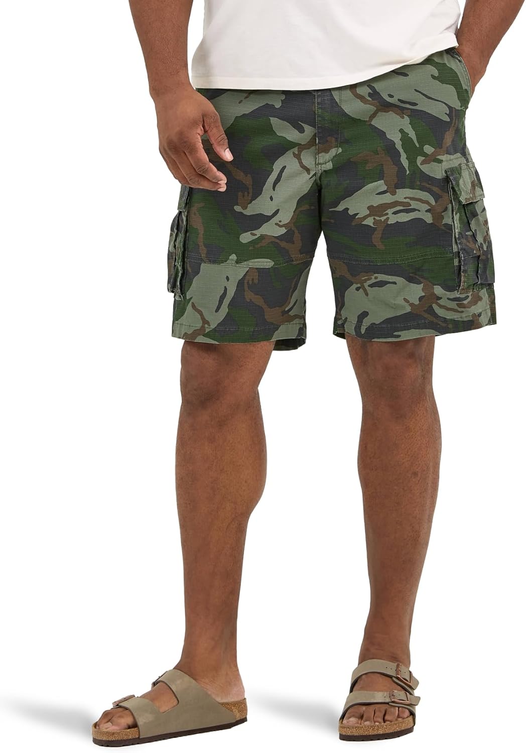 Lee Men's Big & Tall Extreme Motion Cargo Shorts for Comfort