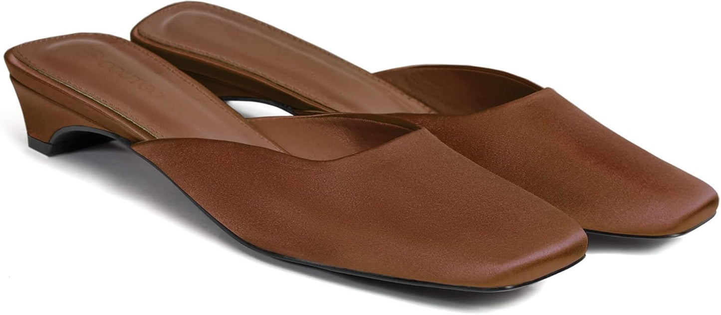 Coutgo Women's Mules Low Kitten Heel Closed Square Toe Shoes