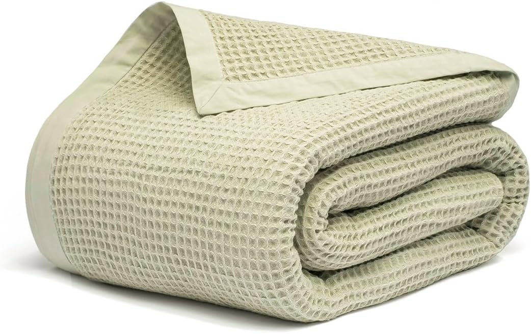GOTS Certified 100% Organic Cotton Throw Blanket for All Seasons