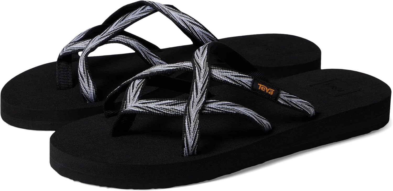 Teva Women's Olowahu Flip-Flop: Comfort and Style Combined