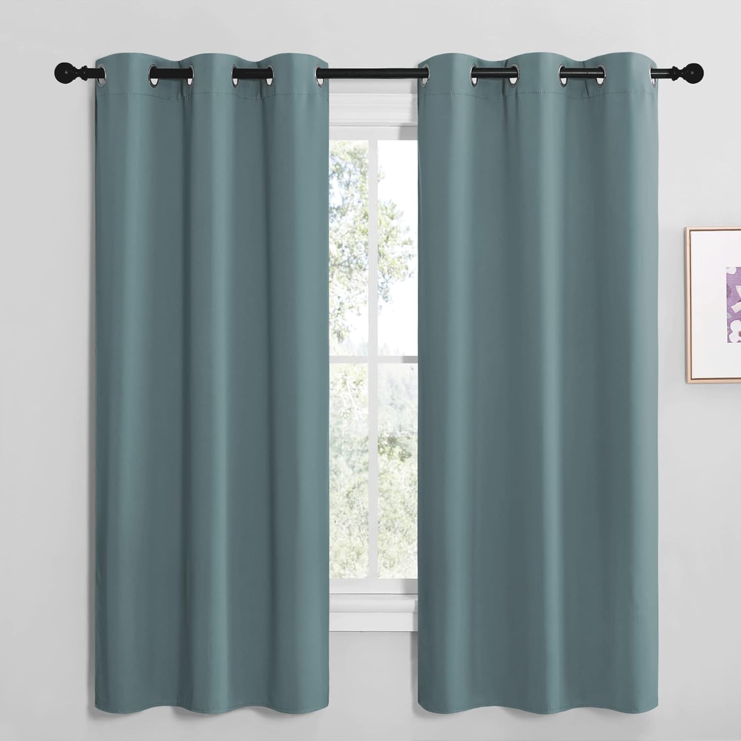 NICETOWN Modern Blackout Curtains for Noise Reduction and Insulation