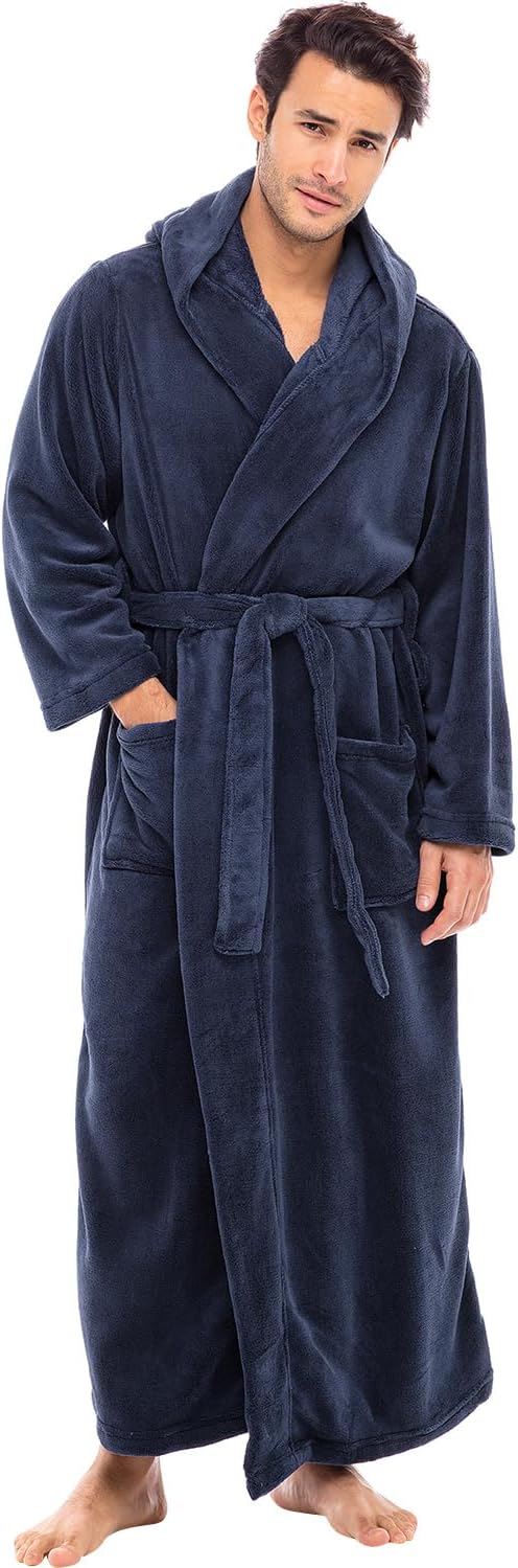 Plush Fleece Hooded Mens Bathrobe for Ultimate Comfort