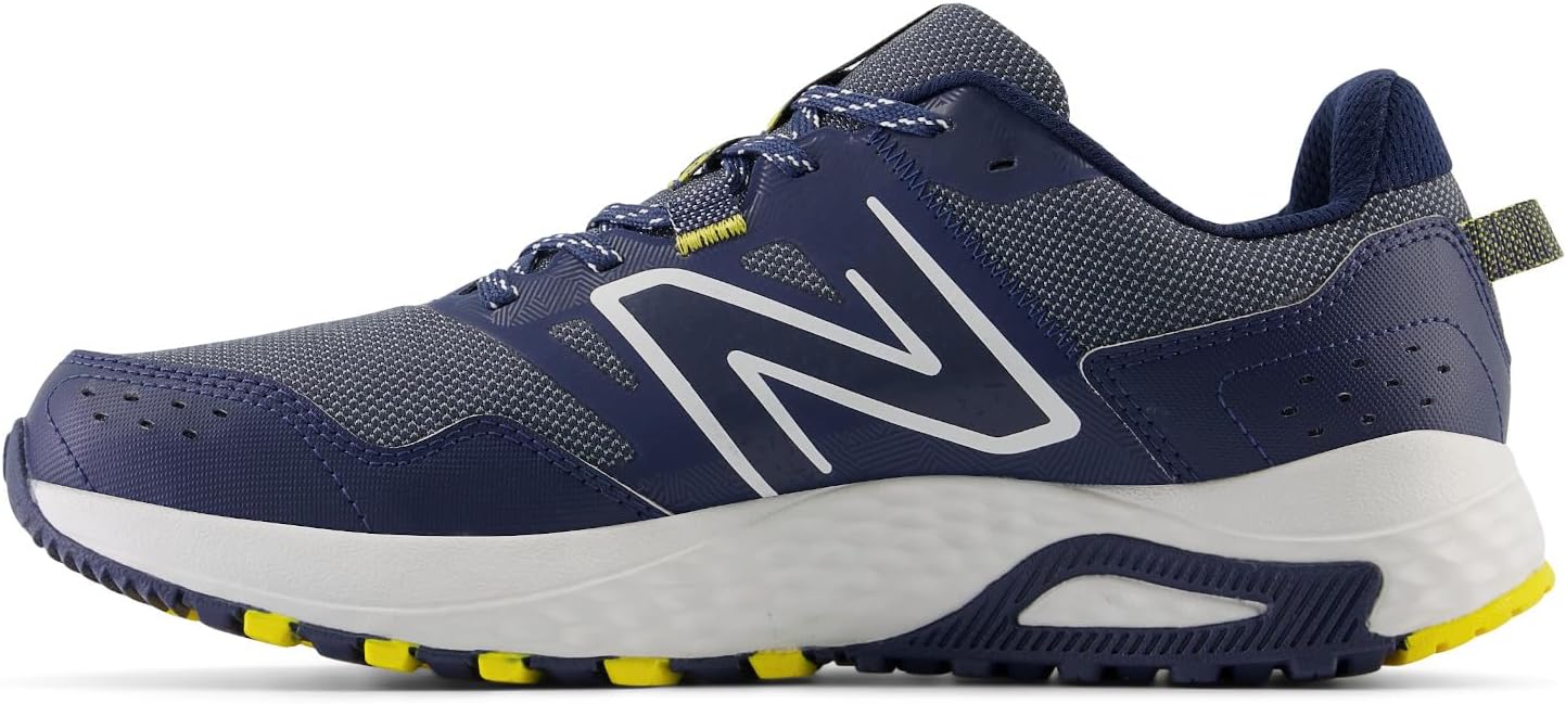 New Balance Mens 410 V8: Versatile Traction and Comfort