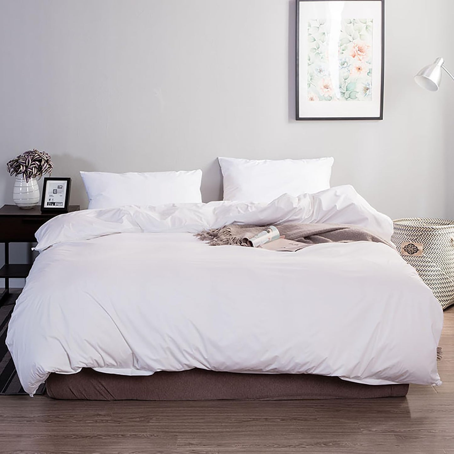 KAREVER White Fluffy Comforter Full Size Soft Bedding Set