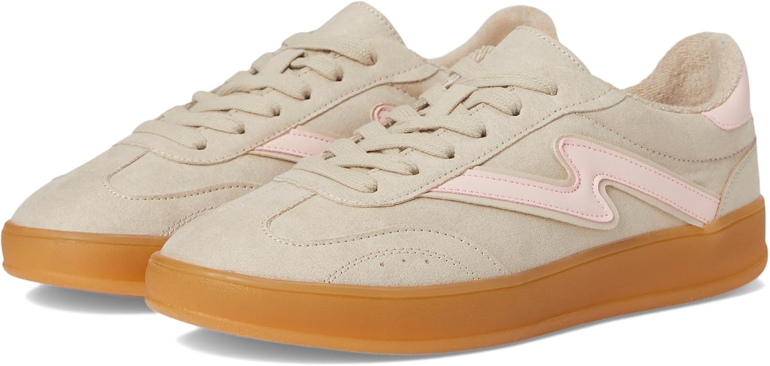 Madden Girl Women's Giia Sneaker: Stylish Comfort for Every Occasion