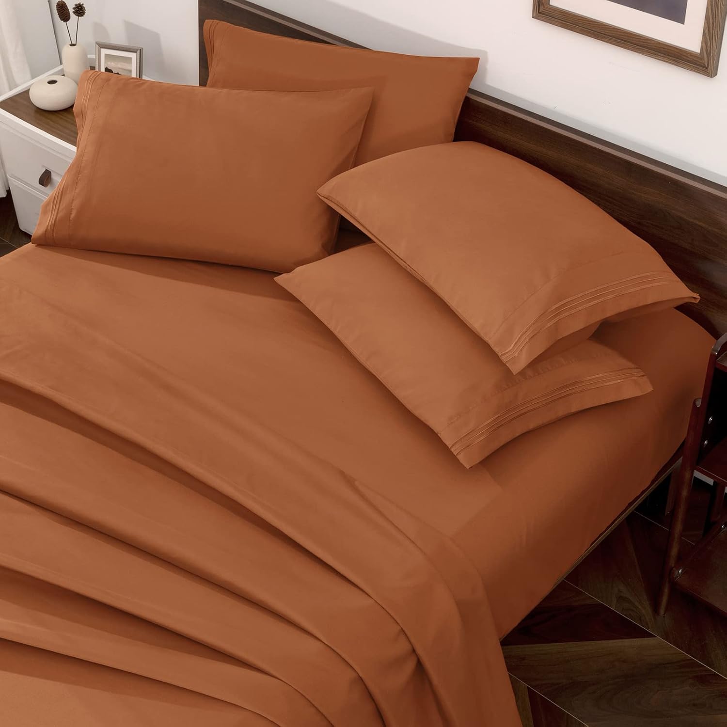 Horbaunal Caramel Pumpkin King Size Sheet Set for Luxury Sleep