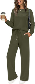 Women's 2 Piece Tracksuit Set - Wide Leg Cozy Sweatpants & Pleated Top