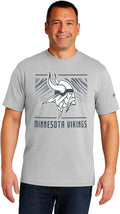 Zubaz NFL Men's Graphic Tee for Sports Lovers in Short Sleeve