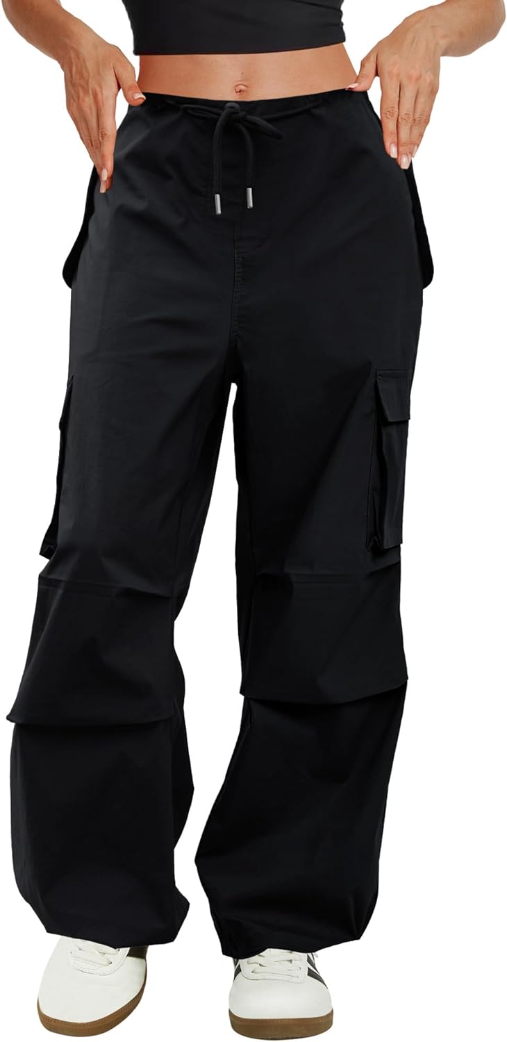 Low Waisted Cargo Pants - Stylish Pockets, Y2K Vibes