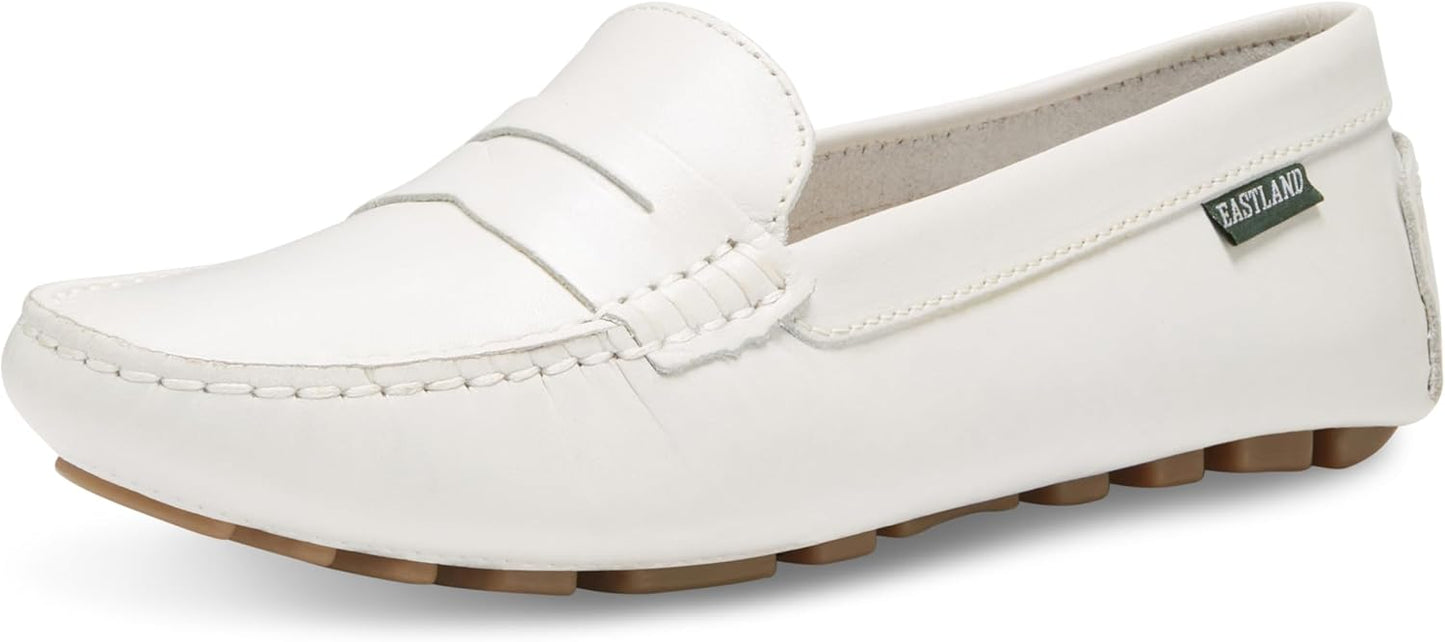 Eastland Womens Patricia: Stylish Leather Upper with Comfort