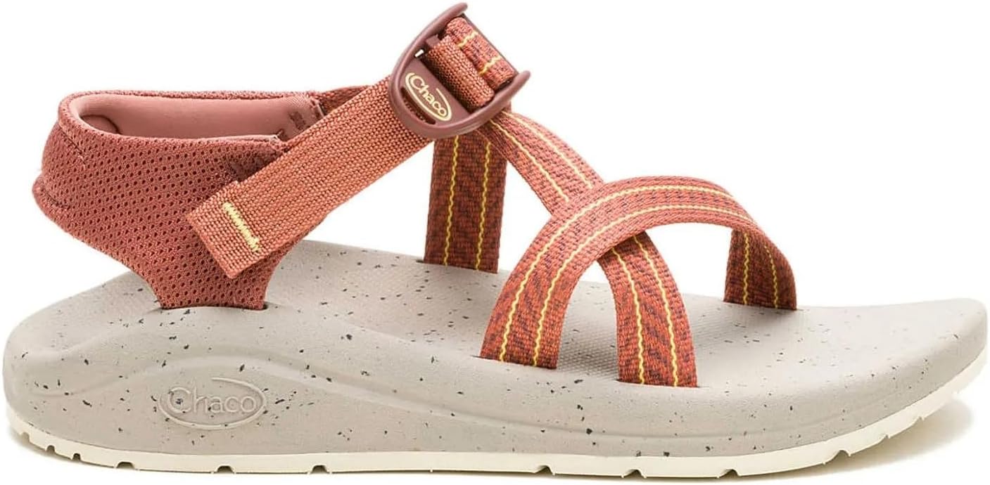 Chaco Women's Cushz Sandal: Lightweight Comfort and Support