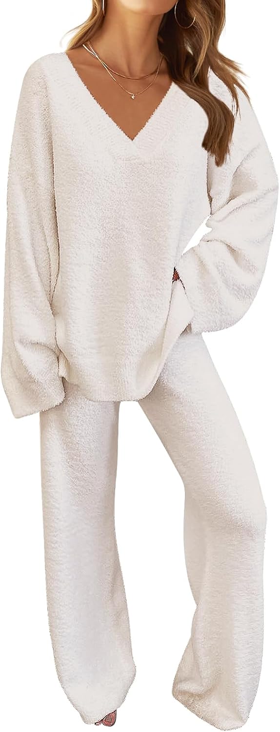 Fuzzy Lounge Sets for Women - Cozy Fall Fashion Pajama Set